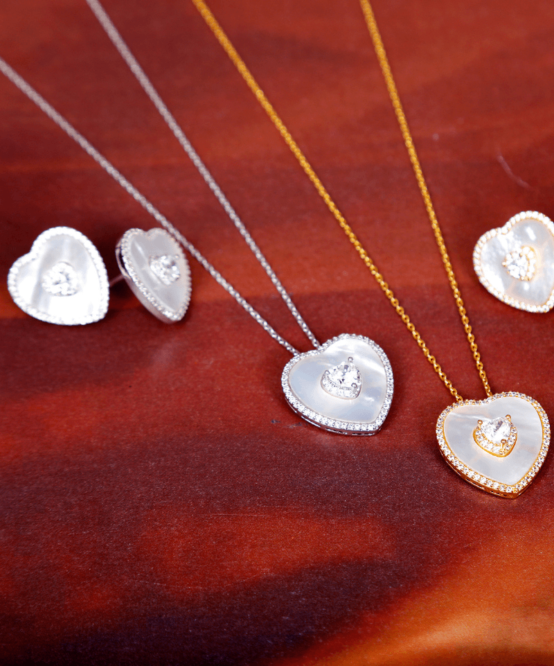 Mother of Pearl Heart Solitaire Necklace & Earring Set - Bansri Mehta Design